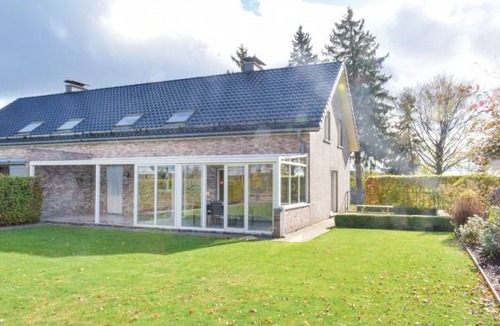 Buellingen House | 5 bedroom accommodation in Büllingen