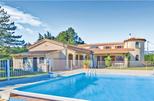 Aubignan House | 5 bedroom accommodation in Aubignan