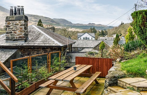 Beddgelert Cottage | 5 bedroom accommodation in Beddgelert
