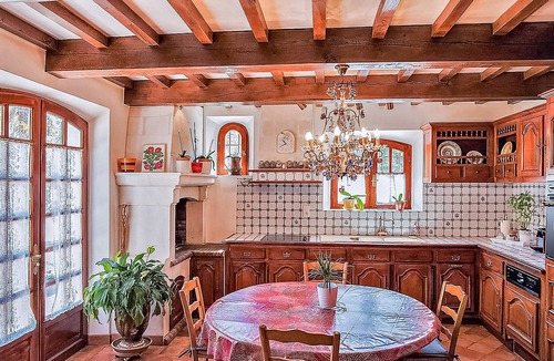 Les Angles House | 5 bedroom accommodation in Les Angles