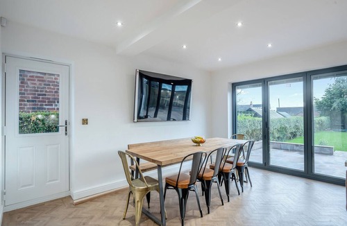 Ashbourne Cottage | 5 bedroom accommodation in Ashbourne