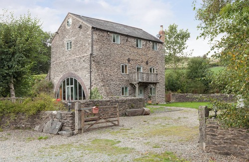 Oswestry Cottage | 5 bedroom accommodation in Llansilin, near Oswestry