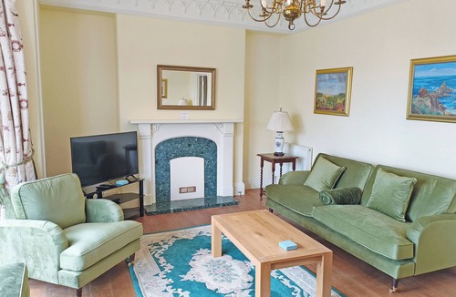 Instow Cottage | 5 bedroom accommodation in Instow, near Bideford