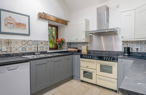 Irstead Cottage | 5 bedroom accommodation in Neatishead, near Norwich