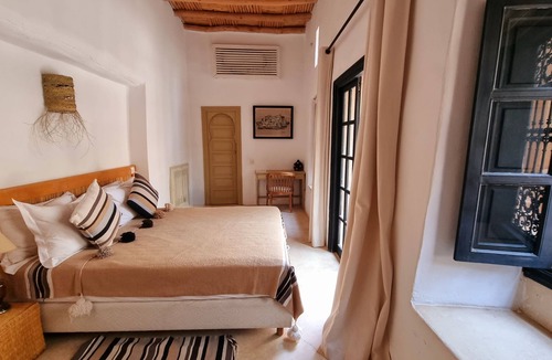 Oumnass House | 5-bedroom ethno-chic country house with pool near Marrakech