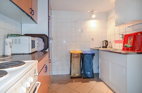 Heideblick House | 5 bedroom nice home in Heideblick
