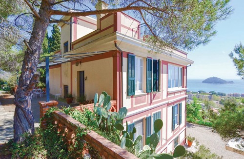 Albenga House | 5 bedroom nice home in Albenga SV