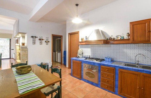 Casa Papa House | 5 Bedrooms Private Vacation Home In Modica