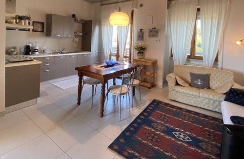 San Vincenzo Apartment | 5 beds, central area - Ref. Ferra