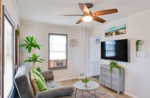 Ocean Grove Apartment | 5 Blocks to Beach: Apt w/Balcony in Ocean Grove!
