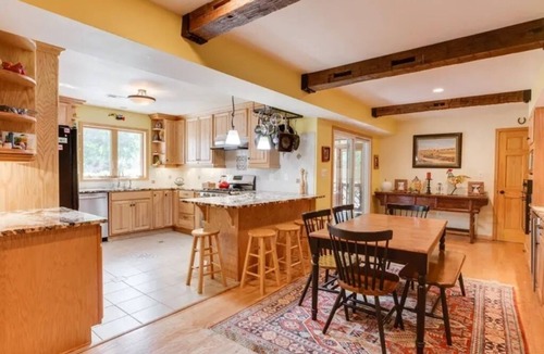 Fairfax House | 5 BR home and tree house. Screened porch & deck with hot tub and gas fire bowl.