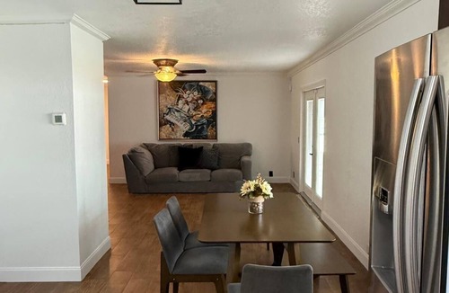 Cypress Gardens House | 5 BR home with large patio, pool & outdoor family fun - 7 mins to LEGOLAND!