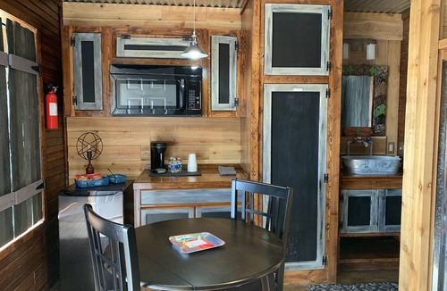 Cache Cabin | 5 Cabins at The Lazy Buffalo, Wichita Mountains Cache Lawton Fort Sill sleeps 16