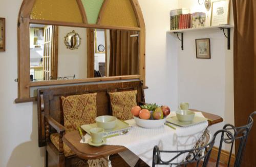Gretna House | 5 Church Square