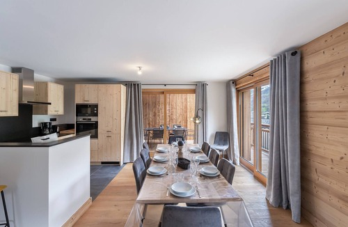 Le Bettaix Apartment | 5 Flake Apartment, near slopes, for 8 people