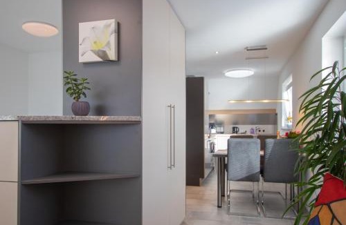 Friedrichshafen Apartment | #5 HQ Studio in bester Lage