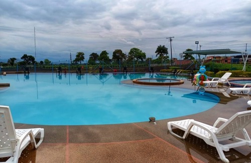 Armenia Apartment | 5 km from the Coffee Park! - Montenegro LOFT with swimming pool in Quindio -