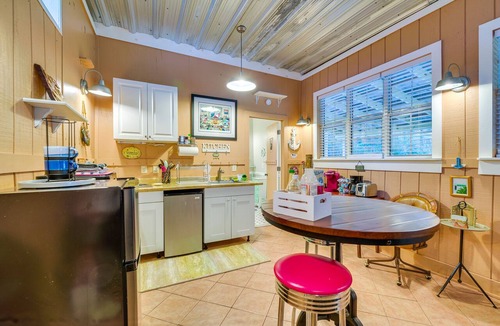 Inglis Apartment | 5 Mi to Beach: Inglis Studio w/Patio & Grill!