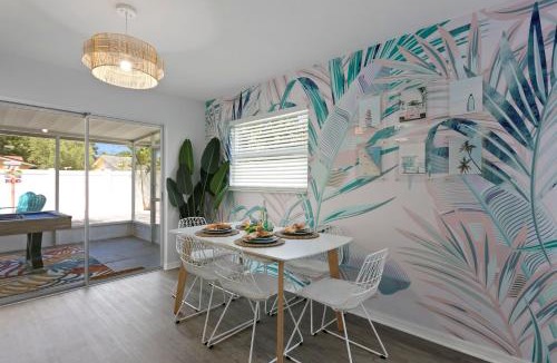 Largo House | 5 min Beaches~Mini Golf~Pool Table~Pets~KING BED +