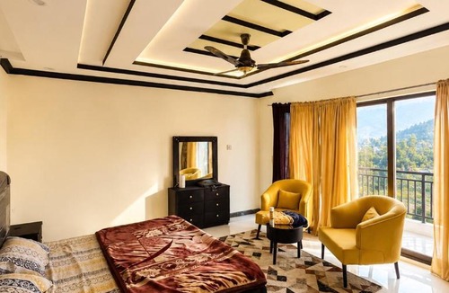Murree House | 5 Min to Chairlift Panoramic Mountain Views