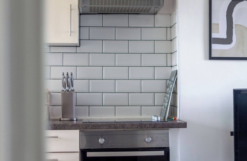 Brownswood Apartment | 5 mins to the Arsenal stadium! Clean quiet flat can fit 7/8