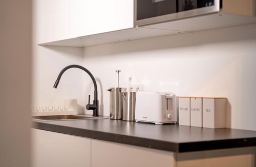 Englschalking Apartment | 5 Modern city studio for 6 Bogenhausen near Messe Munich
