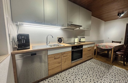 Waldenburg Apartment | 5 room apartment with balcony and parking spaces