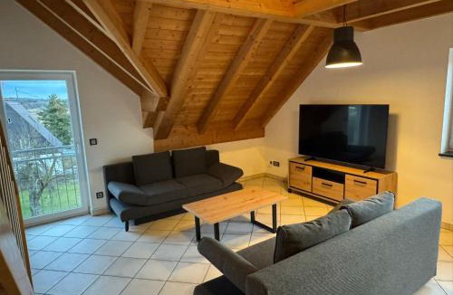 Furstenfeldbruck District Apartment | 5-Seen-Loft mit 4-6 Schlafplätzen, Ferienwohnung Nähe Ammersee