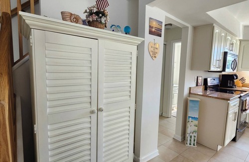 Brigantine House | 5 Star AMAZING Perfect Beach Retreat just for you. Cozy, Clean, Comfortable