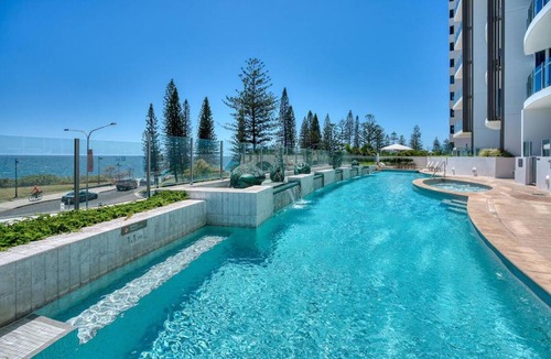 Mooloolaba Apartment | 5-Star Beachfront Retreat with Theatre & Pool
