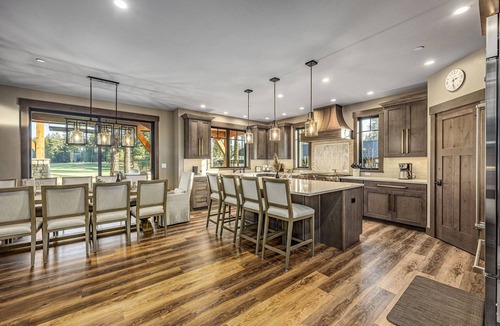 Cle Elum House | 5 Star Golfside Luxury Crafted for Unforgettable Memories