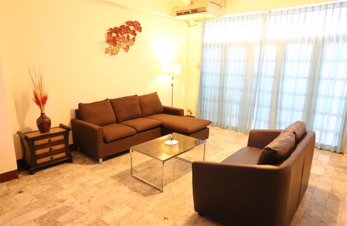 Sri Phum House | 5 Star Hosting for Over a Decade! Luxury Villa Near Chiang Mai’s Best Location!