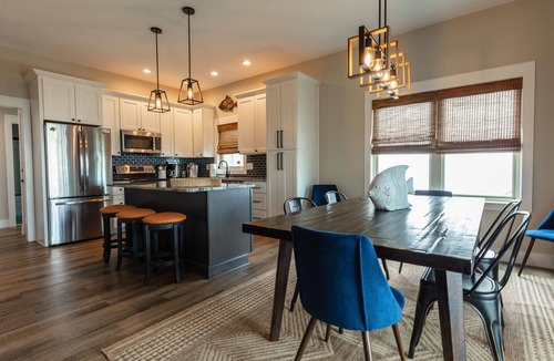 Sunset Beach House | 5 Star Sunset Beach canal home - Kayak, paddleboard, bring your boat & jetskis