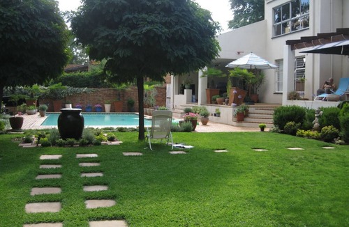 Benoni House | 50 Homestead Street B&B | Johannesburg International Airport