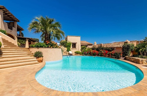 Porto San Paolo Resort | 50 m² Resort ∙ 1 bedroom ∙ 4 guests