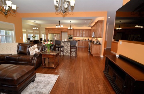 Saratoga Springs House | 50% OFF SUMMER INCLUDES JULY 26-AUG 6! Huge🏠Heated Pool🏊->Track🏇Town🌇Golf⛳️ Lake🏖️