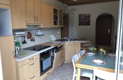 Mainstockheim Apartment | 50 steps to river Main, Cycling, balcony into the greenery, ideal long stay