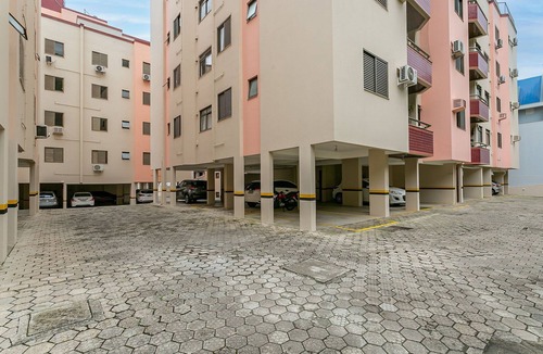 Pantanal Apartment | 500m from Ufsc | WI-FI 600mb #PANTA04