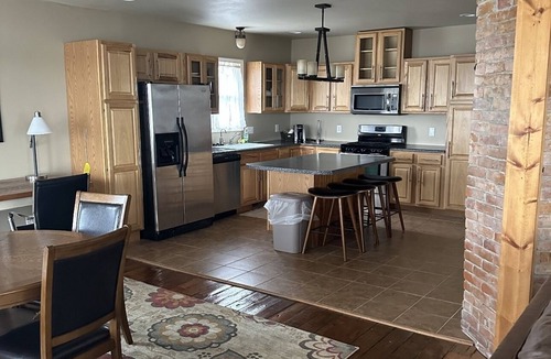 Hannibal Apartment | 507 Bridge OLD RIVER ROAD