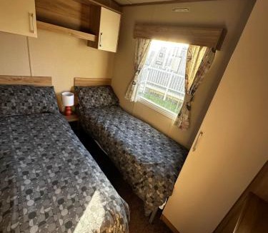 Patrington Haven Resort | 52 Sherringham Way
