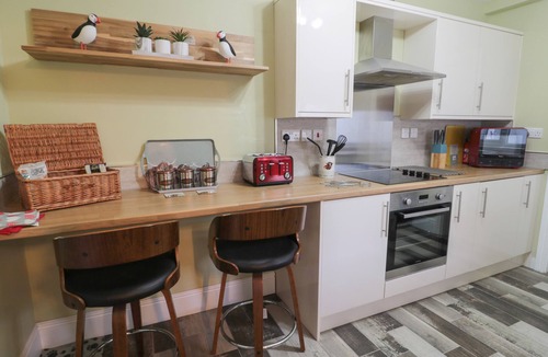 Amble House | 55 WELLWOOD STREET, pet friendly, character holiday cottage in Amble