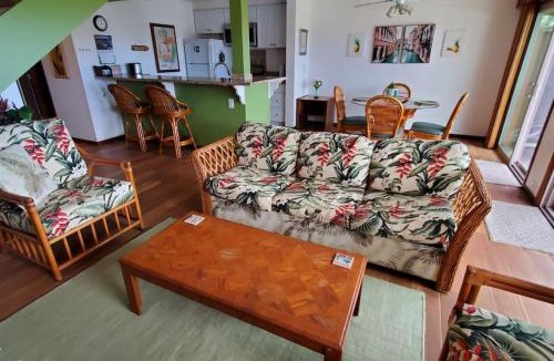 Punaluu House | 58 2 bedroom 2 bath