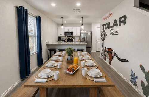Tolar House | 5bd/3ba, Cowboy Pool, Playground, Near Granbury
