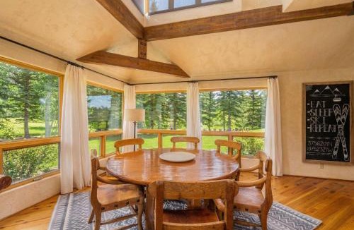 Breckenridge House | 5BD Modern A Frame Close to Ski Runs and Golfing