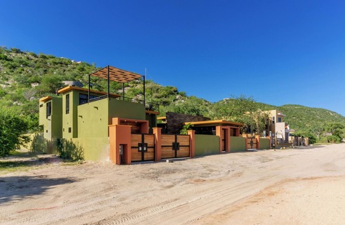 Los Barriles Villa | 5BR/5B bath Los Barriles Retreat w/Pool, Hot Tub & Sea of Cortez Views