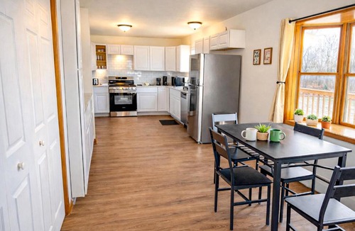 Ithaca House | 5BR Accessible Lake View Home Near Cornell - Sleeps 9