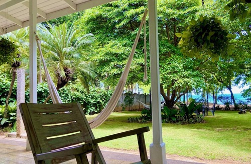 Coco Sunset Hills House | 5BR Beachfront Home- Daily cleaning + Cook option