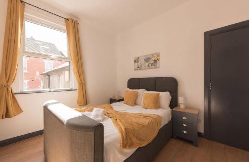 Belfast City Centre House | 5BR Charming House