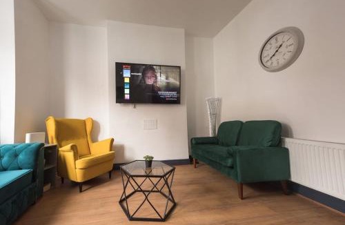 Belfast City Centre House | 5BR Charming House