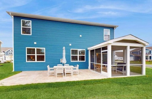 Ocean View House | 5BR luxe home, close to Bethany beach, shared pool